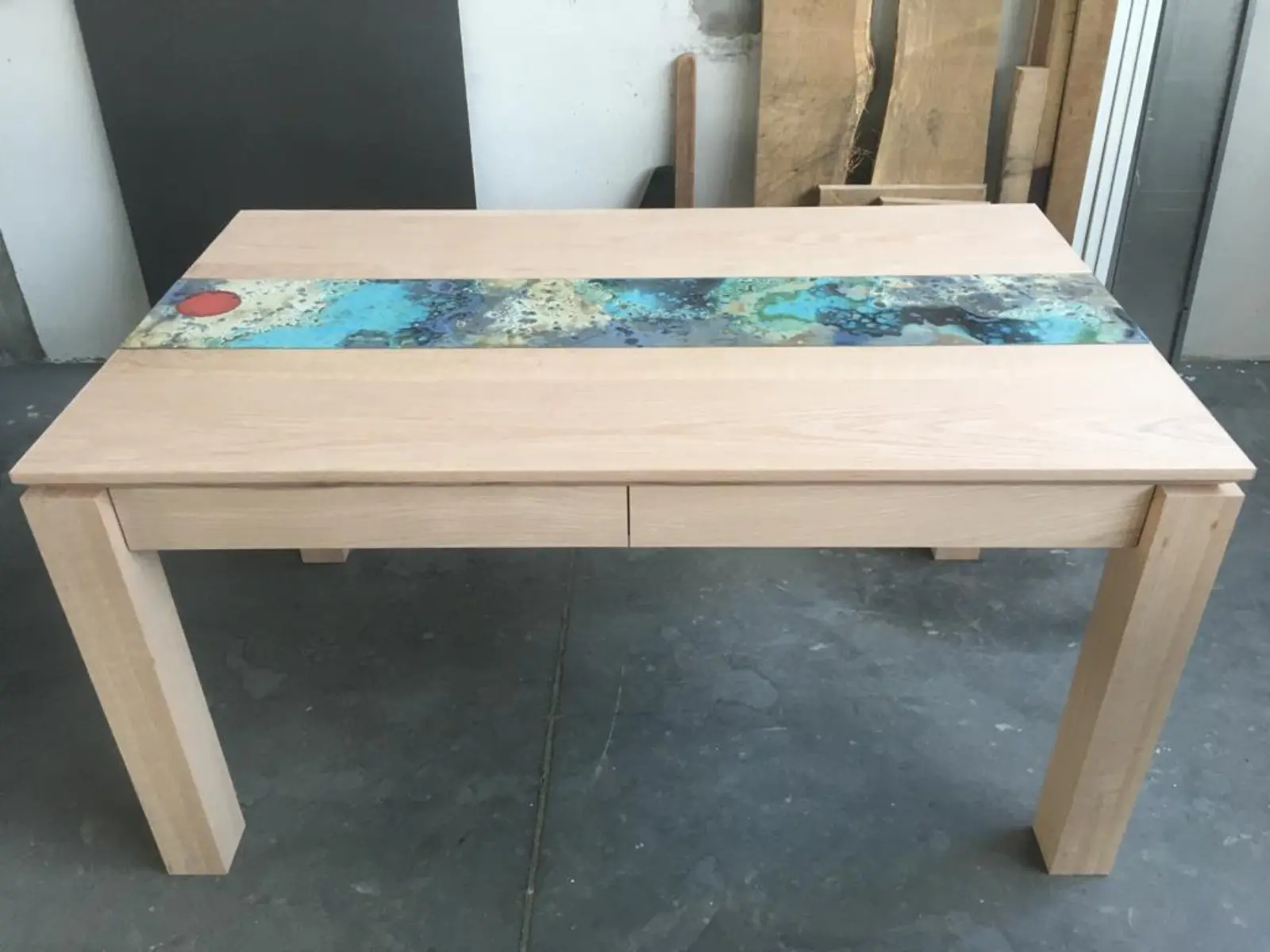 Tavolo in rovere americano presente nel nuovo sito ADI Atelier